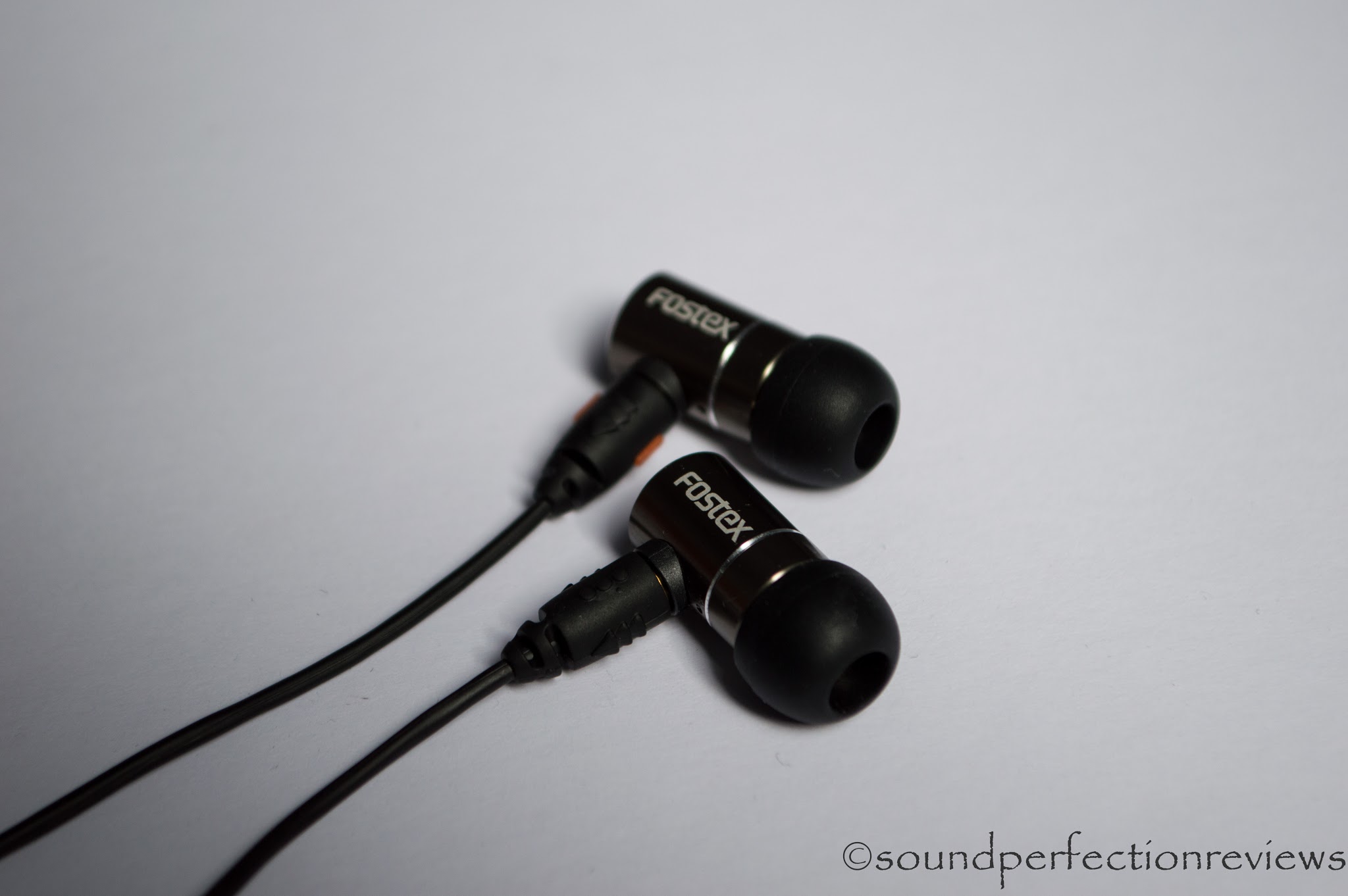 Review: Fostex TE-07 (smooth and refined)