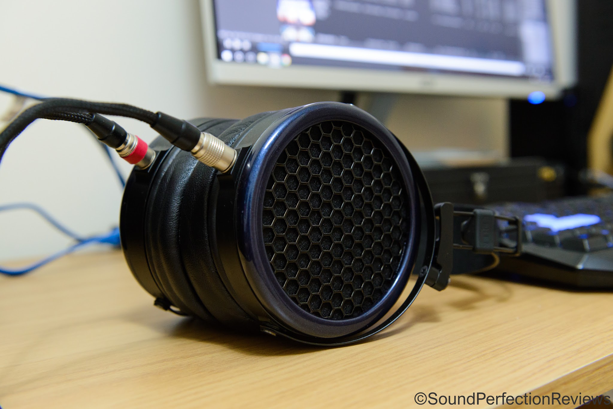 Review: MrSpeakers Ether Flow