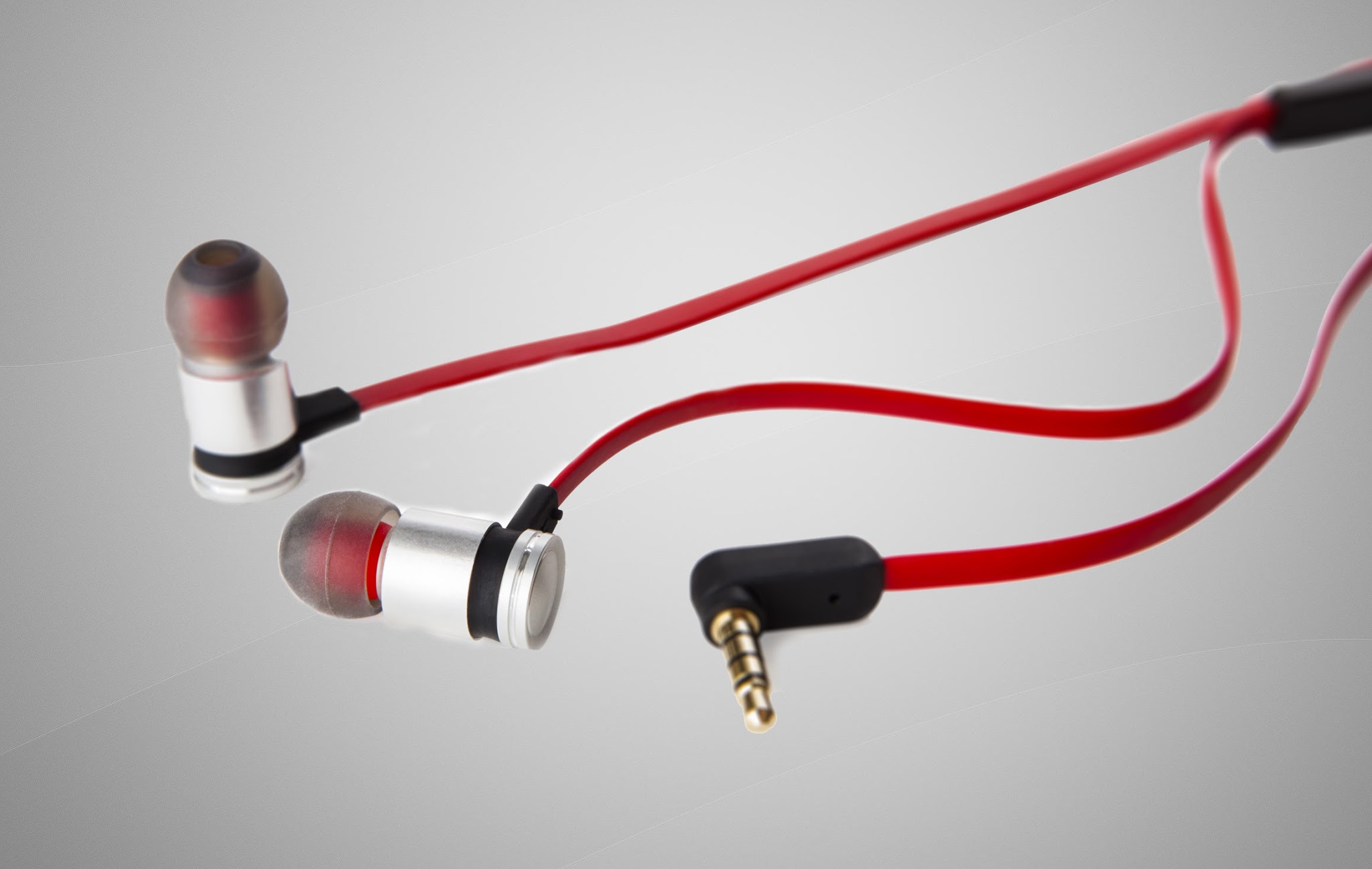 Review: Verbatim High Performance Sound Isolating Earphones